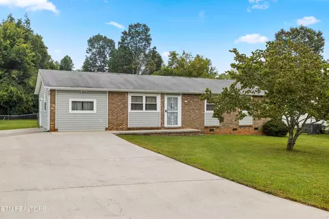 7704 Wendy Ln, Powell, TN 37849