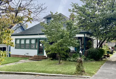 310 N Hill St, Lenoir City, TN 37771