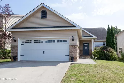 9826 Thunderbolt Way, Knoxville, TN 37923