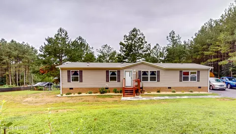 1586 N Bucks Pocket Se Rd, Old Fort, TN 37362