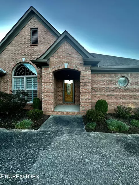 267 Glenstone Cir, Harrogate, TN 37752