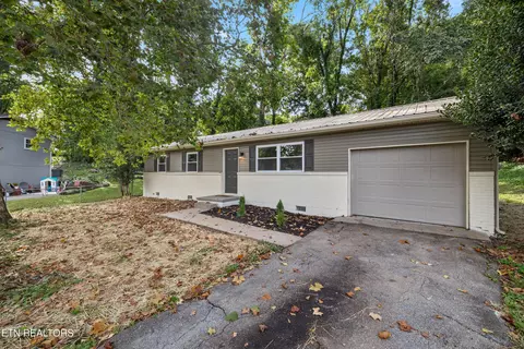 4316 W Scarlett Ln, Knoxville, TN 37920