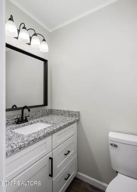 316 S 4th Ave, Baxter, TN 38544 photo 18