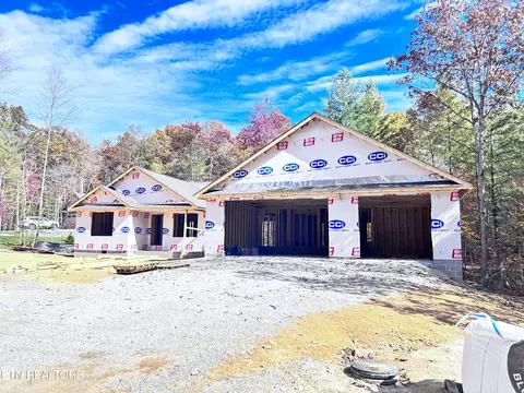 11 Dove Cote Ter, Crossville, TN 38558