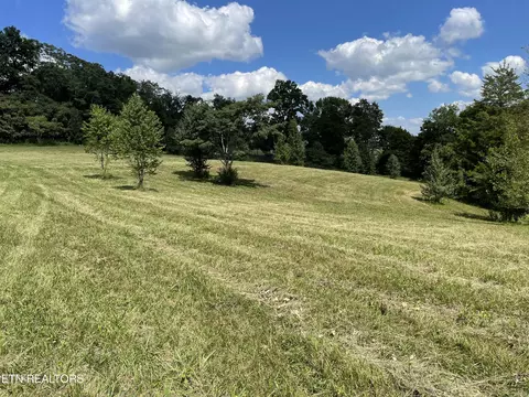 Old Witt Rd, Morristown, TN 37813