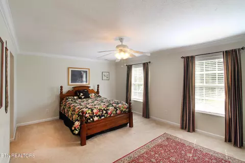 2015 Gatehouse Ln, Powell, TN 37849 photo 17