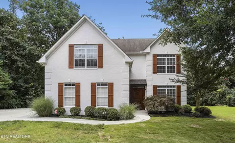 1922 Still Oak Way, Knoxville, TN 37919