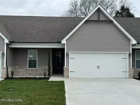 163 Elise Way, Lenoir City, TN 37771
