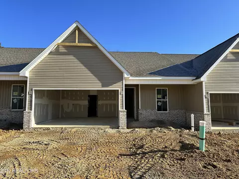 193 Elise Way, Lenoir City, TN 37771