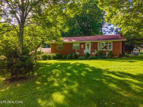 2317 Tuckaleechee Pike, Maryville, TN 37803