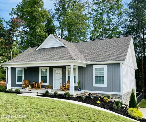240 Signet Ln, Maynardville, TN 37807