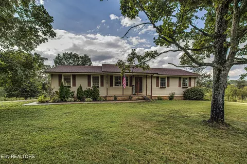 743 County Road 655, Athens, TN 37303