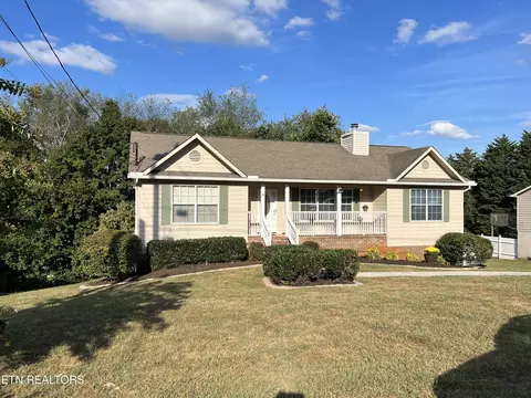 2808 Sood Rd, Knoxville, TN 37921