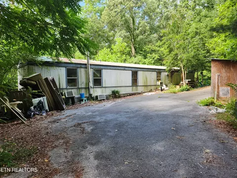 2623 Fiesta Blvd, Sevierville, TN 37876