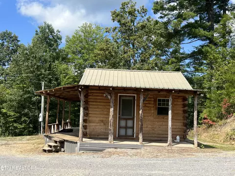 4121 Ridge Rd, Hartford, TN 37753