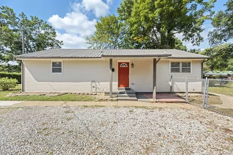 128 Nevada Cir, Oak Ridge, TN 37830