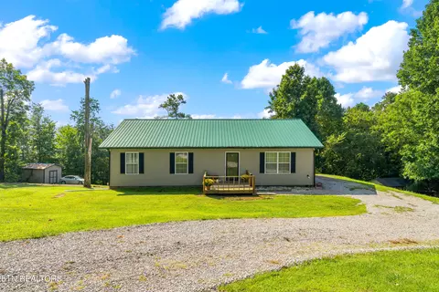 125 Kenny Ln, Maynardville, TN 37807