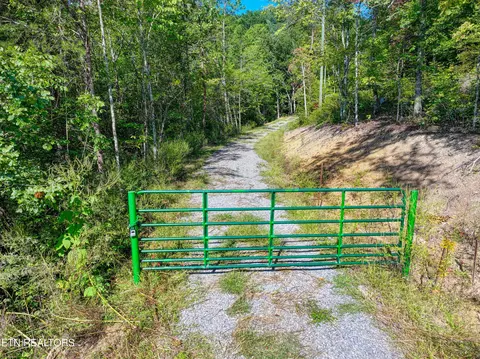 Bailey Drive, Luttrell, TN 37779 photo 22