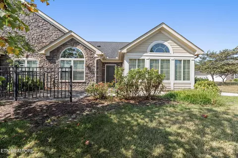 762 Pryse Farm Blvd, Knoxville, TN 37934