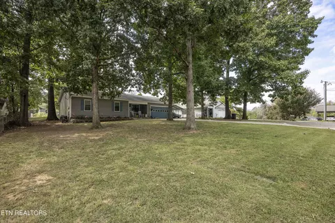2837 Timberview Ct, Maryville, TN 37801
