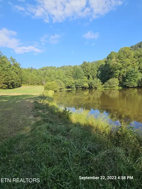 Sugar Maple Way, Del Rio, TN 37727