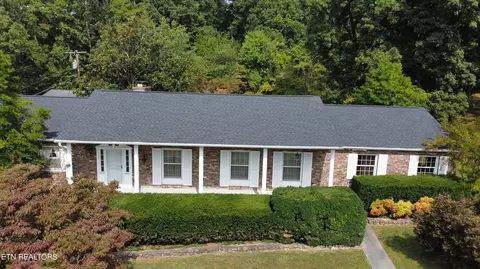 5226 Luttrell Rd, Knoxville, TN 37918