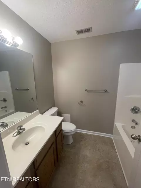 1925 Levy Dr, Powell, TN 37849 photo 15