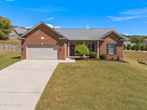 3327 Maple Springs Ln, Knoxville, TN 37931