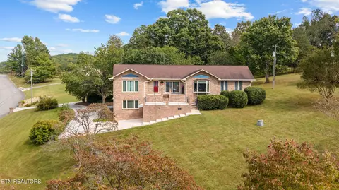 721 Rio Vista Cir, Friendsville, TN 37737