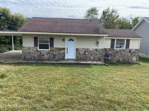 162 Hannah Dr, Harriman, TN 37748
