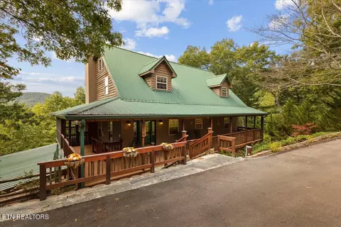 114 Big John Cv, Townsend, TN 37882