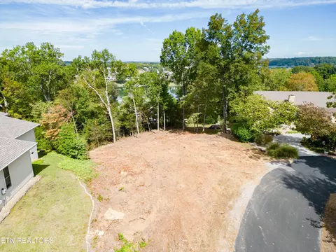 438 Igoti Ln, Loudon, TN 37774