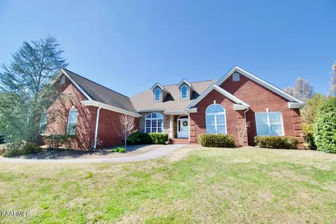 1124 Southwick Dr, Alcoa, TN 37701