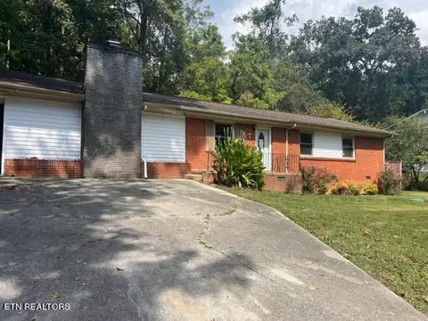 6301 Milroy Ln, Knoxville, TN 37918