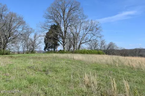 16 Temple Road, Seymour, TN 37865