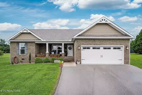 107 Creek Ln, Cookeville, TN 38506