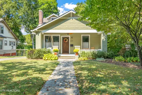 2211 Island Home Blvd, Knoxville, TN 37920