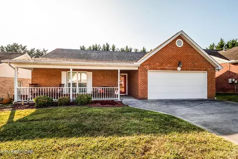 8314 Trump Way, Knoxville, TN 37923