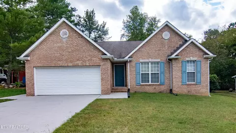 7213 Emerald Heath Rd, Powell, TN 37849
