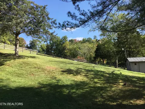 593 River Road Rd, Harrogate, TN 37752 photo 24