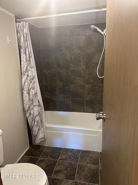 593 River Road Rd, Harrogate, TN 37752 photo 13