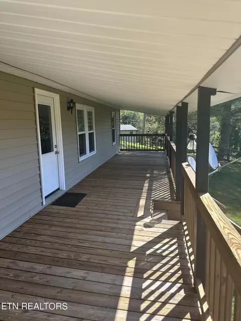 593 River Road Rd, Harrogate, TN 37752 photo 7