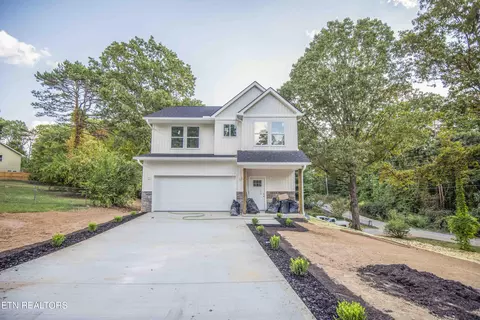 5858 Lucerne Ln, Knoxville, TN 37921
