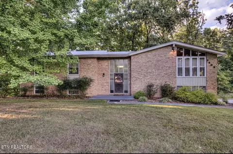 7405 Gallahad Dr, Knoxville, TN 37931