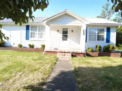 602 Winchester Ave, Middlesboro, KY 40965
