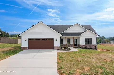 146 Adley St, Morristown, TN 37814