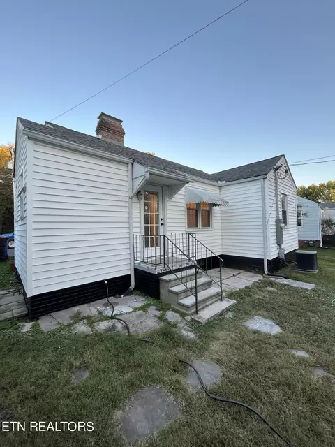 1709 N Wright Rd, Alcoa, TN 37701 photo 15