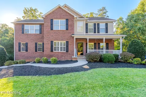8747 Amberleigh Dr, Knoxville, TN 37922