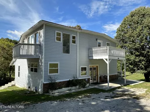 1855 Long Hollow Rd, La Follette, TN 37766