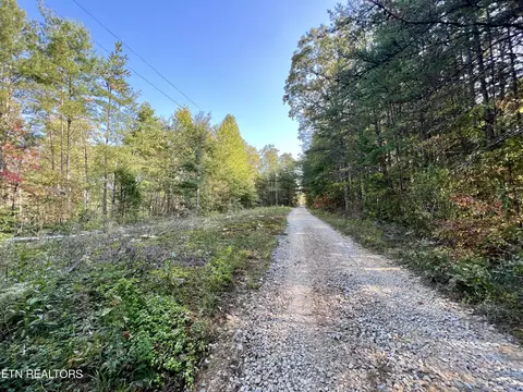 T Cooper Rd, Lancing, TN 37770 photo 8